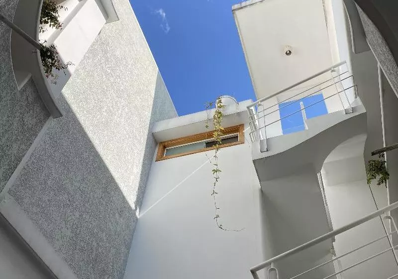 هتل Casa Tramontana