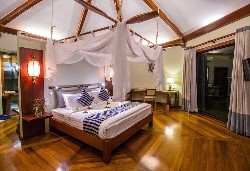 Hotel Pristine Mermaid Resort