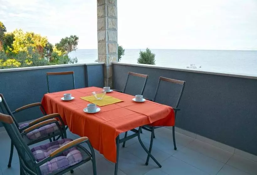 Apartments Dubas