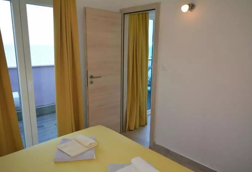 Apartments Dubas