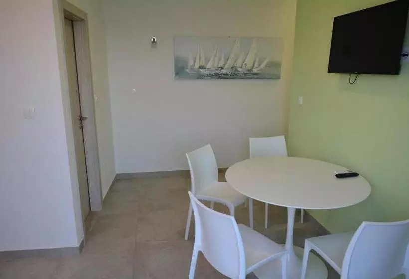 Apartments Dubas