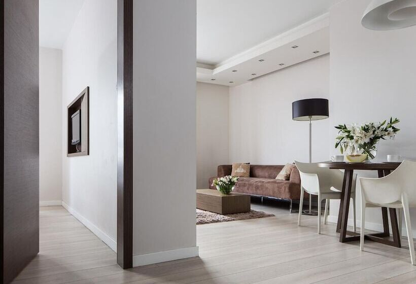 Chopin Apartments Capital