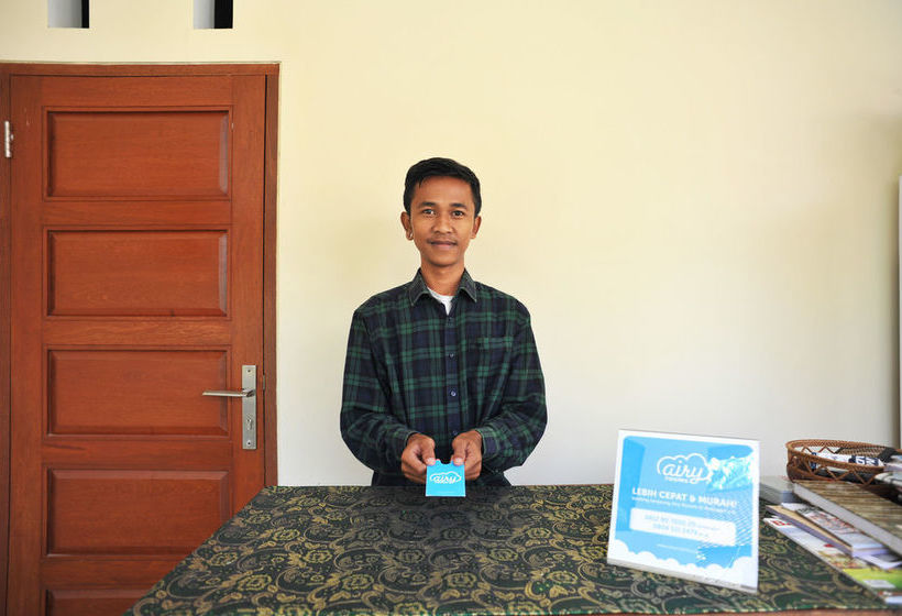 Szálloda Airy Sukawati Sutami Gunung Sari 99x Bali