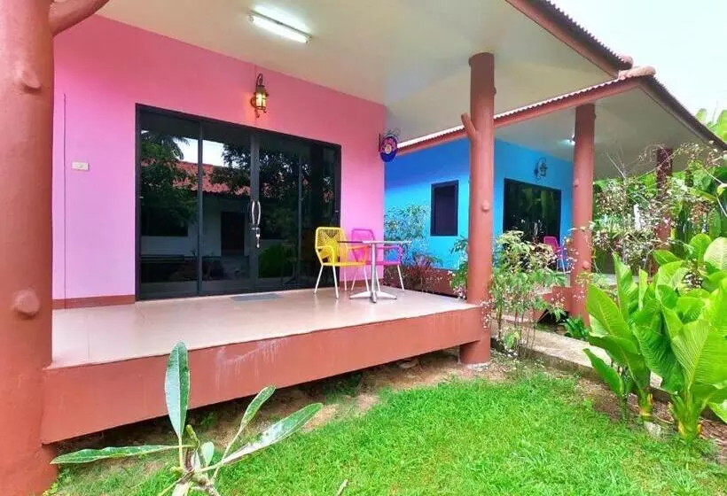 هتل Donut Resort