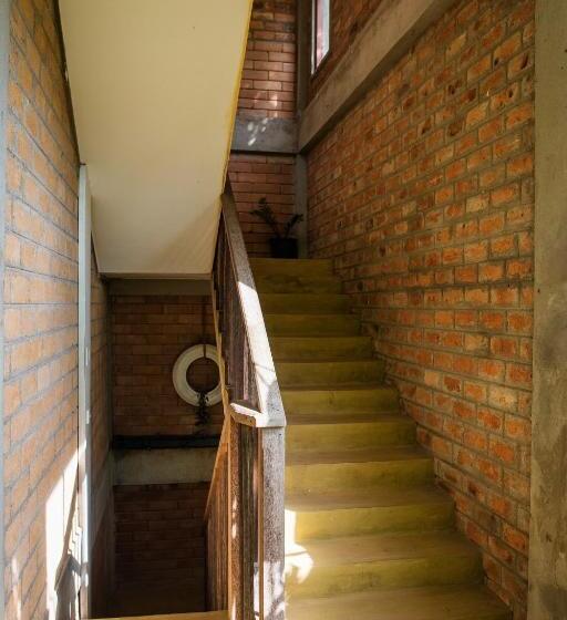 호텔 Eco Square Resort