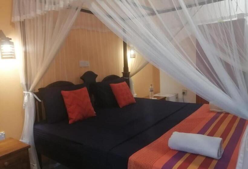 Отель Happy Beach Resort