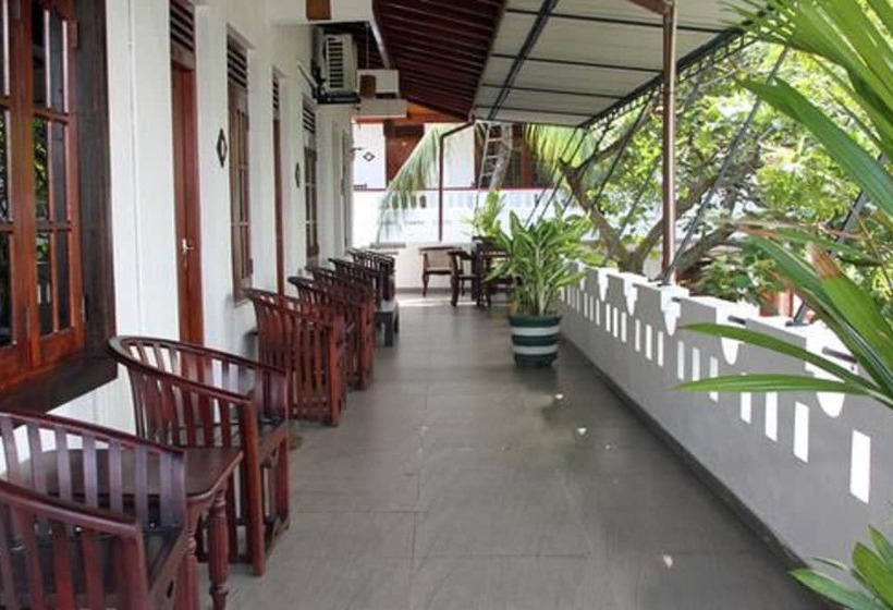 Отель Happy Beach Resort