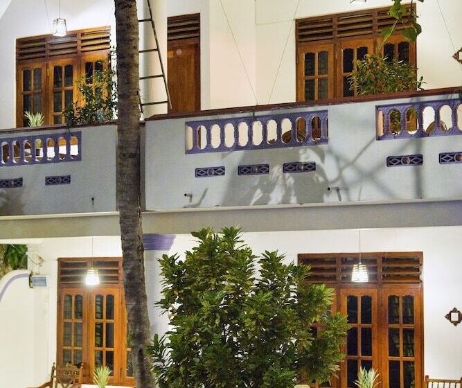 Отель Happy Beach Resort