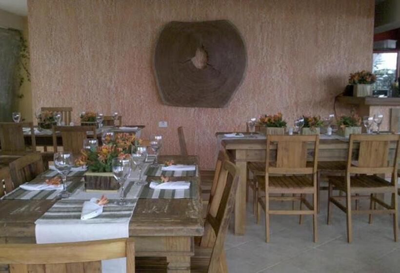 Отель Juquehy La Plage