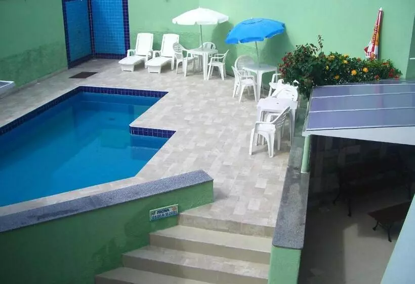 هتل Ponta De Areia