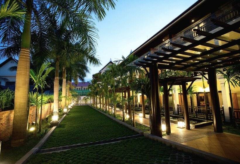 בית מלון כפרי Sanakeo Boutique & Spa