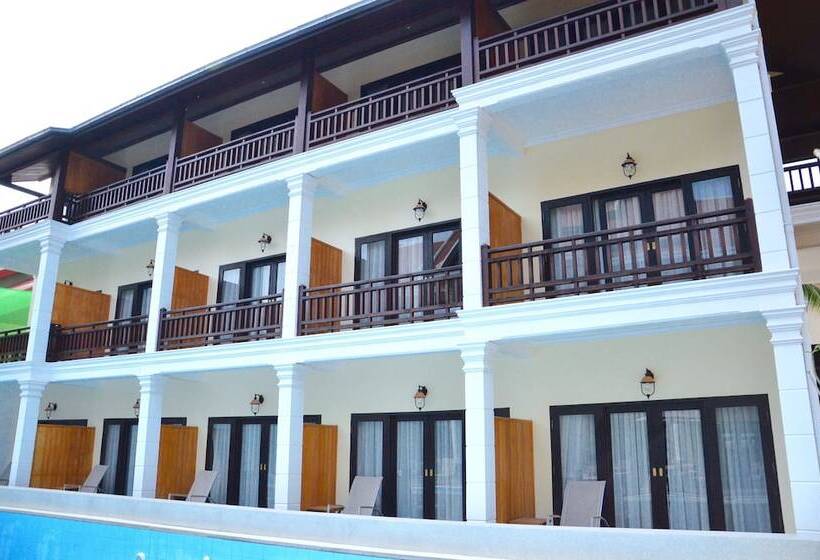 בית מלון כפרי Sanakeo Boutique & Spa