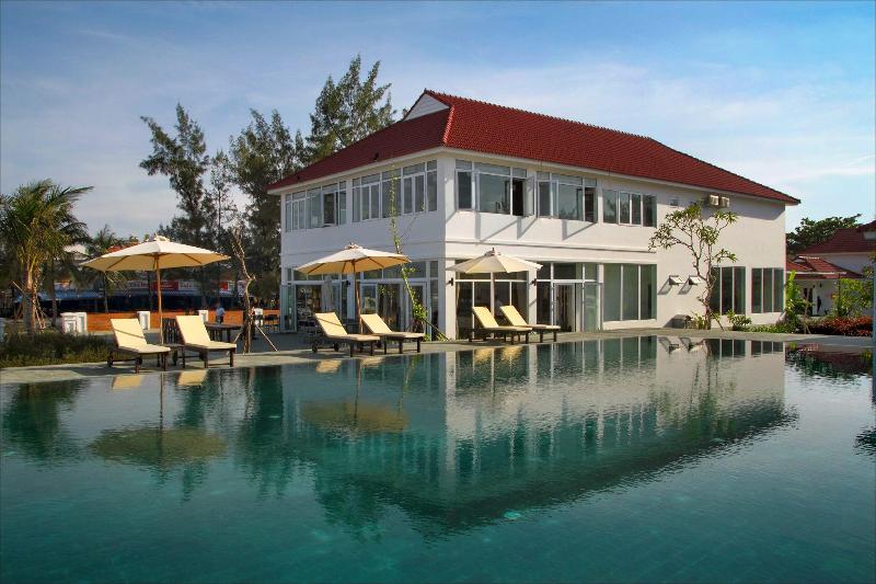 هتل Tam Thanh Beach Resort & Spa