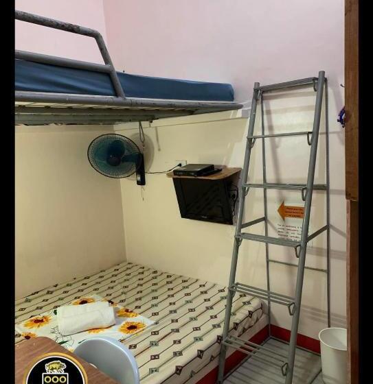 酒店 White Knights Dumaguete