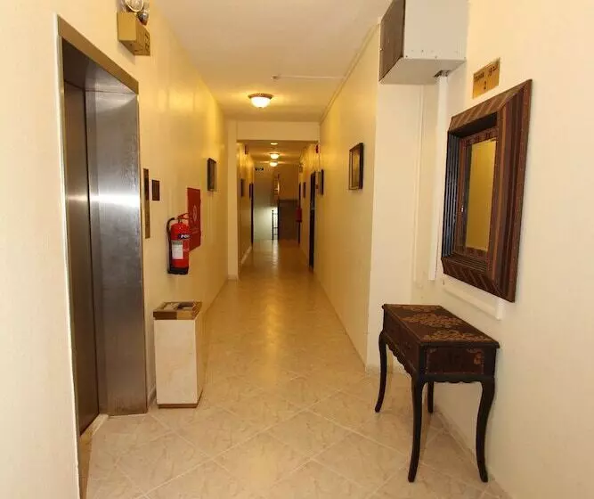 Khalifa Tower Hotel Apartments