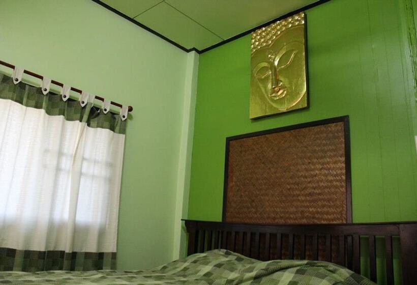 פנסיון Chita Coffee & Guesthouse