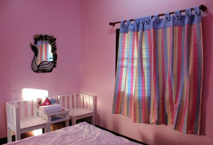 פנסיון Chita Coffee & Guesthouse