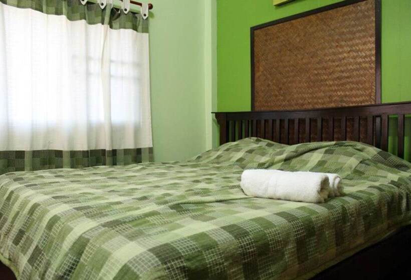 פנסיון Chita Coffee & Guesthouse