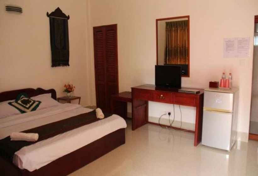 פנסיון Reaksmey Meanrith Guesthouse And Residence