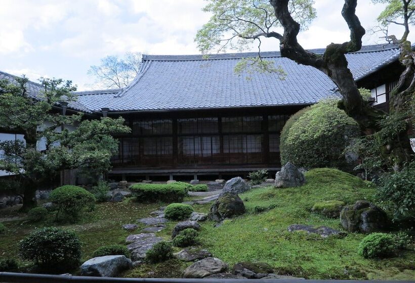 ペンション Wanokura