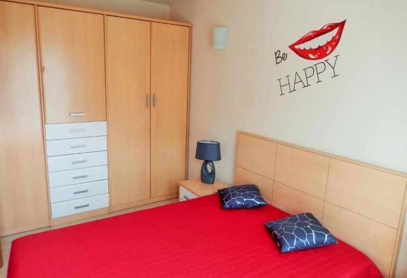 Apartment Mi Casa Fenals Family