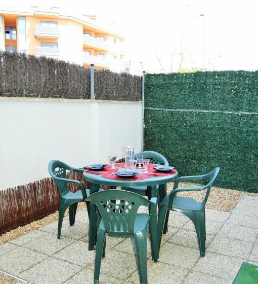 Apartment Mi Casa Fenals Family