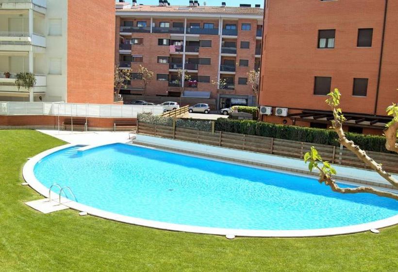 Apartment Mi Casa Fenals Family