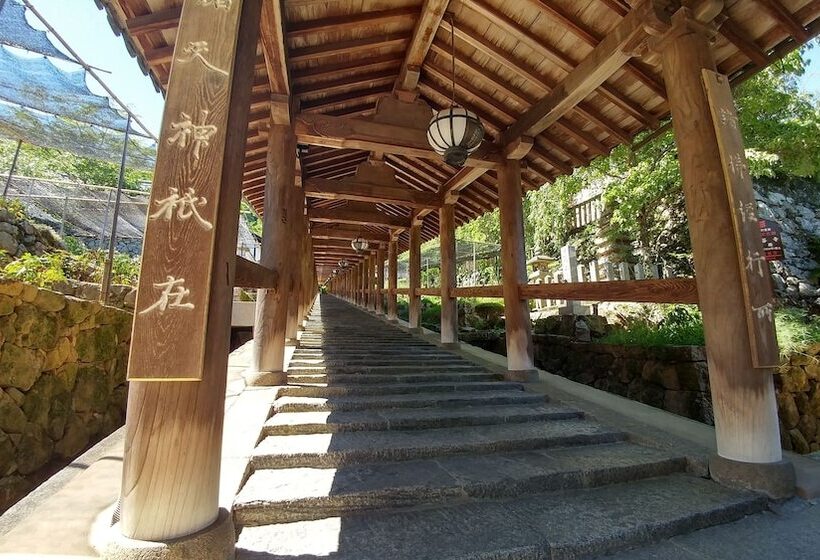 Bakery Hotel Château D Or Hostel