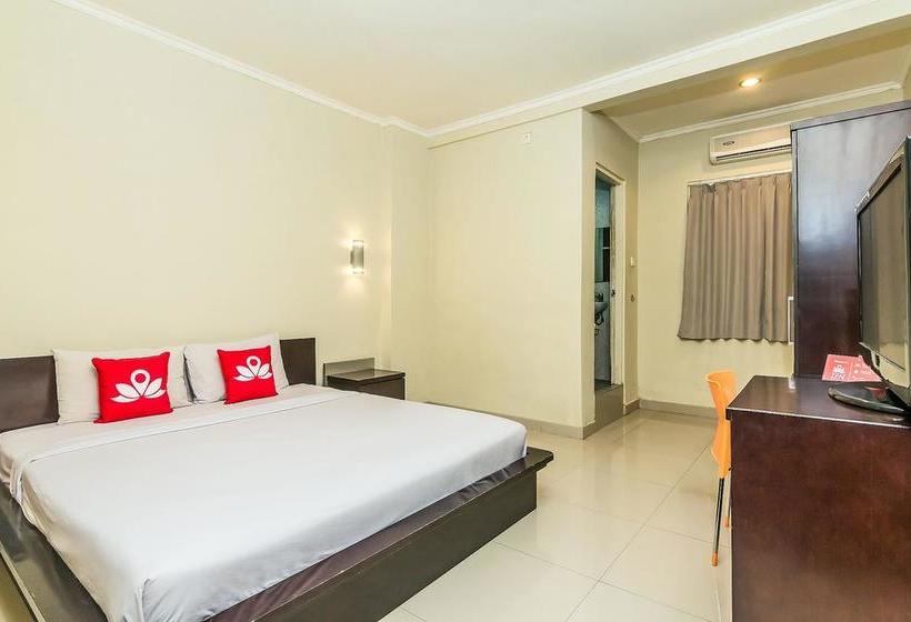 ホテル Airy Kartika Plaza Kuta Centre 8x Bali