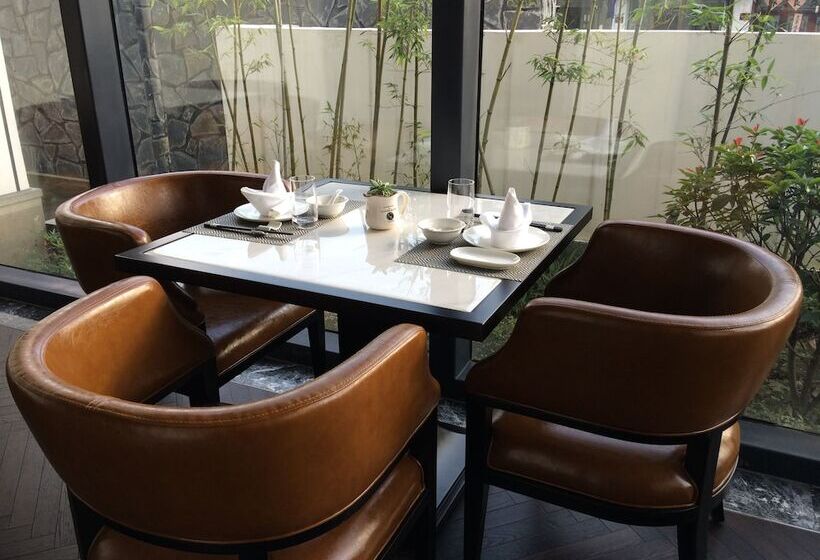 Отель Landison Longmen Resort Hangzhou