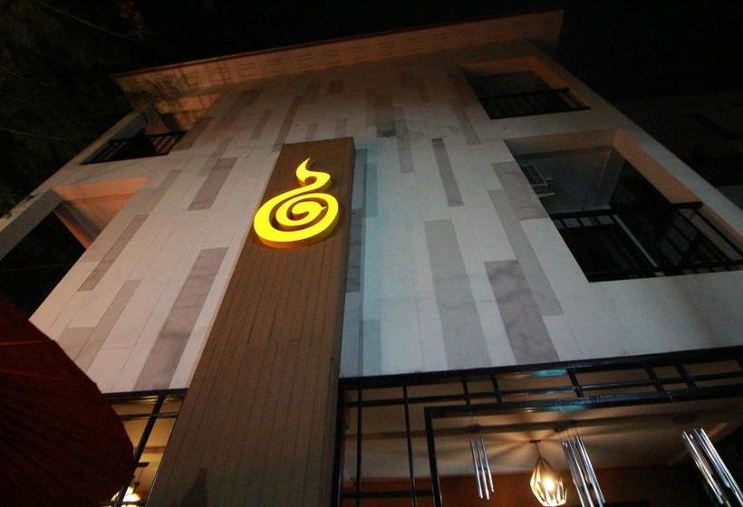 בית מלון כפרי Nakara Boutique