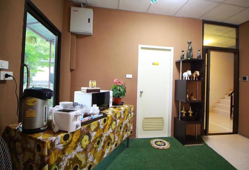 فندق Nakara Boutique