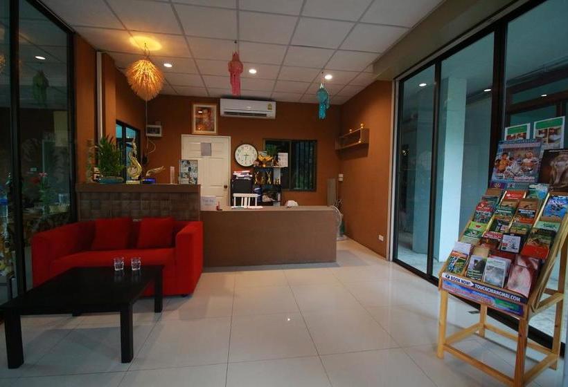 בית מלון כפרי Nakara Boutique