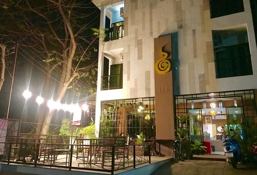 בית מלון כפרי Nakara Boutique