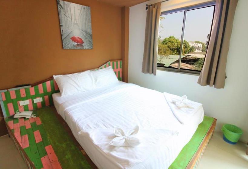 فندق Nakara Boutique