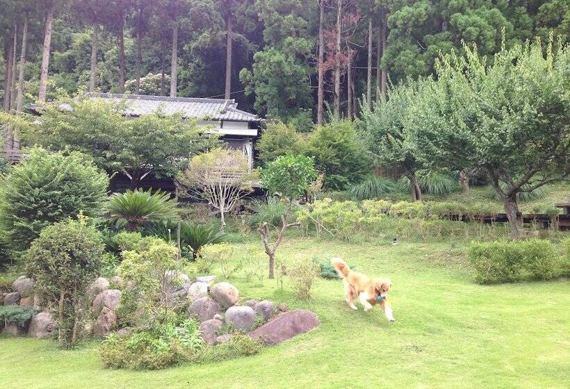 בית מלון כפרי Shikino Kura