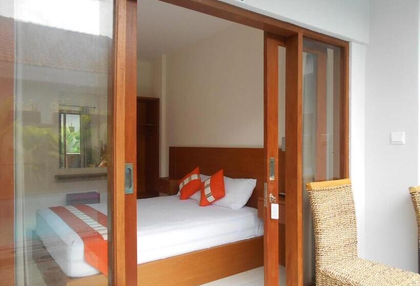 호텔 Spunky Premiere Kuta