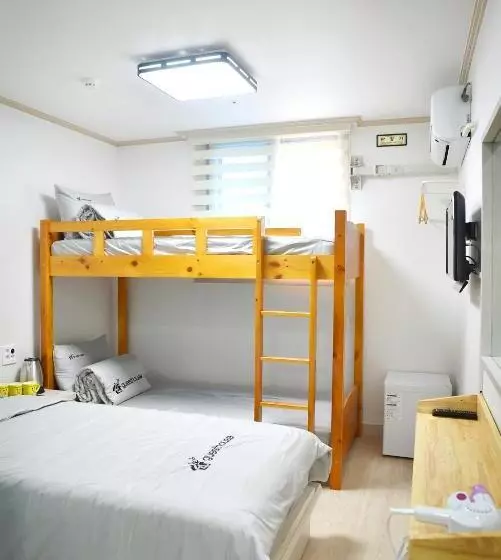 ペンション 24 Guesthouse Suncheon