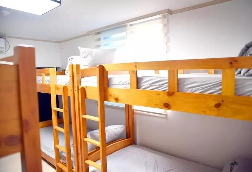 ペンション 24 Guesthouse Suncheon