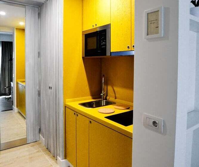 پانسیون Click&sleep