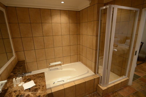 膳宿费 Norscot Manor Guest Lodge