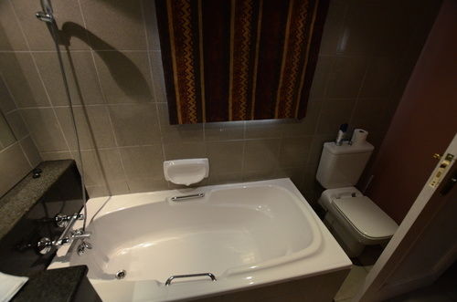 膳宿费 Norscot Manor Guest Lodge