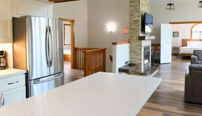 Summit Ridge 3