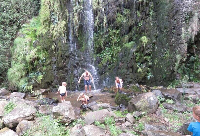 הוסטל Swartberg Backpackers