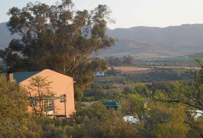 הוסטל Swartberg Backpackers