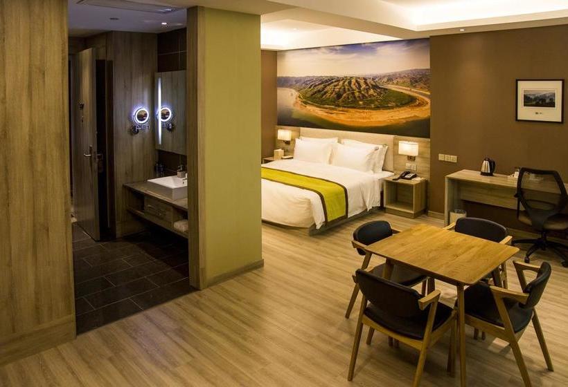 Atour Hotel Station Street Linfen