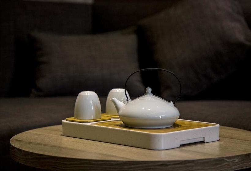 Atour Hotel Station Street Linfen