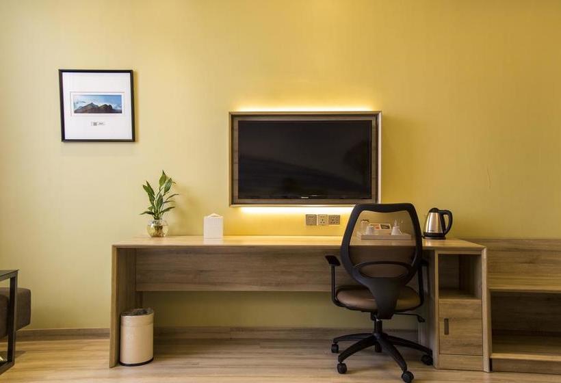 Atour Hotel Station Street Linfen