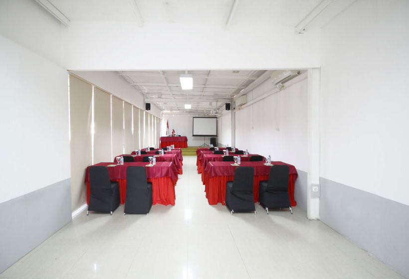 فندق Airy Pangkal Pinang Aleksander 1 Bangka