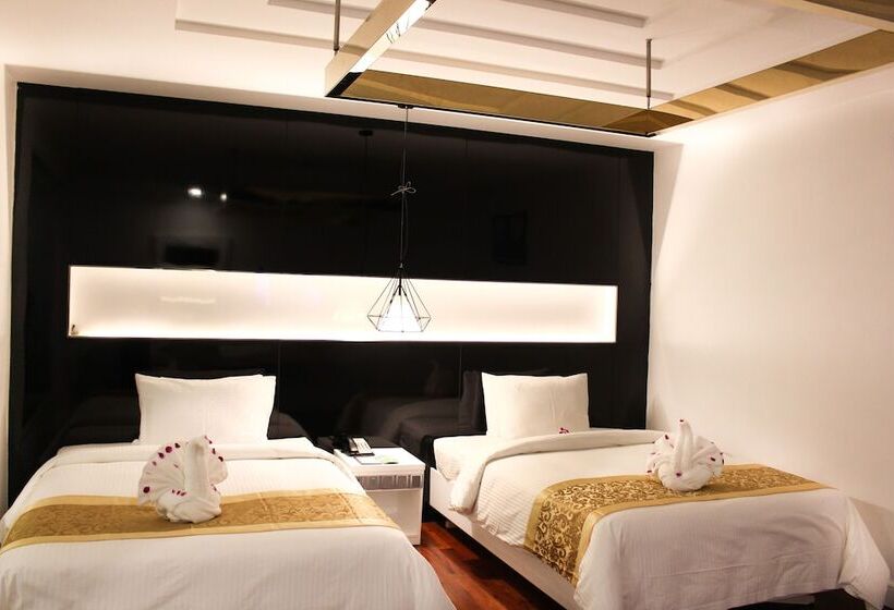 ホテル Grand Sokhalay